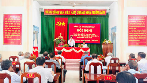 Đảng ủy xã Phù Mỹ Nam tổ chức Hội nghị lấy ý kiến đóng góp dự thảo Văn kiện Đại hội Đảng bộ xã khóa I, nhiệm kỳ 2025–2030